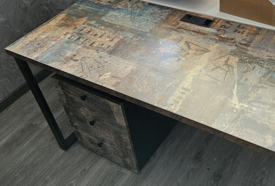 Рабочий стол (<a style='text-decoration:underline;' href='/lamarty/decors/grafika.html'>Графика</a>)