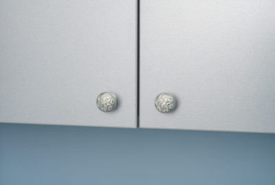 Фасад шкафа (<a style='text-decoration:underline;' href='/lamarty/decors/aluminum.html'>Алюминий</a>)