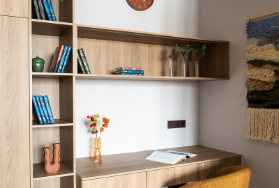 рабочий стол (<a style='text-decoration:underline;' href='/lamarty/decors/neivo_oak.html'>Дуб Нейво</a>)