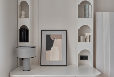 Полки (<a style='text-decoration:underline;' href='/lamarty/decors/white.html'>Белый</a>)
